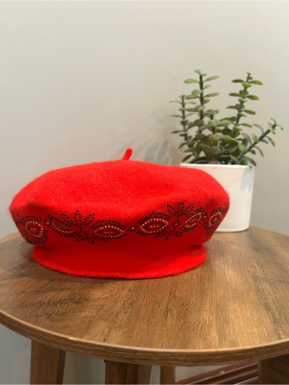 Red Wool Blend Rhinestone Floral Beret Hat Women’s One Size